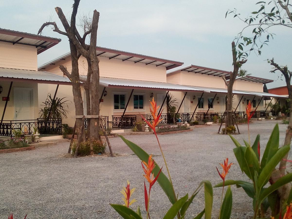 Fancy Carp Resort Ча-Ам Екстер'єр фото