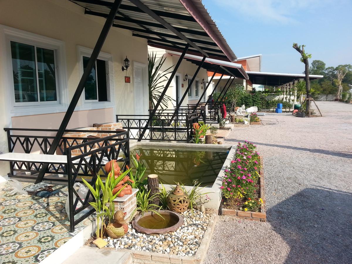 Fancy Carp Resort Ча-Ам Екстер'єр фото