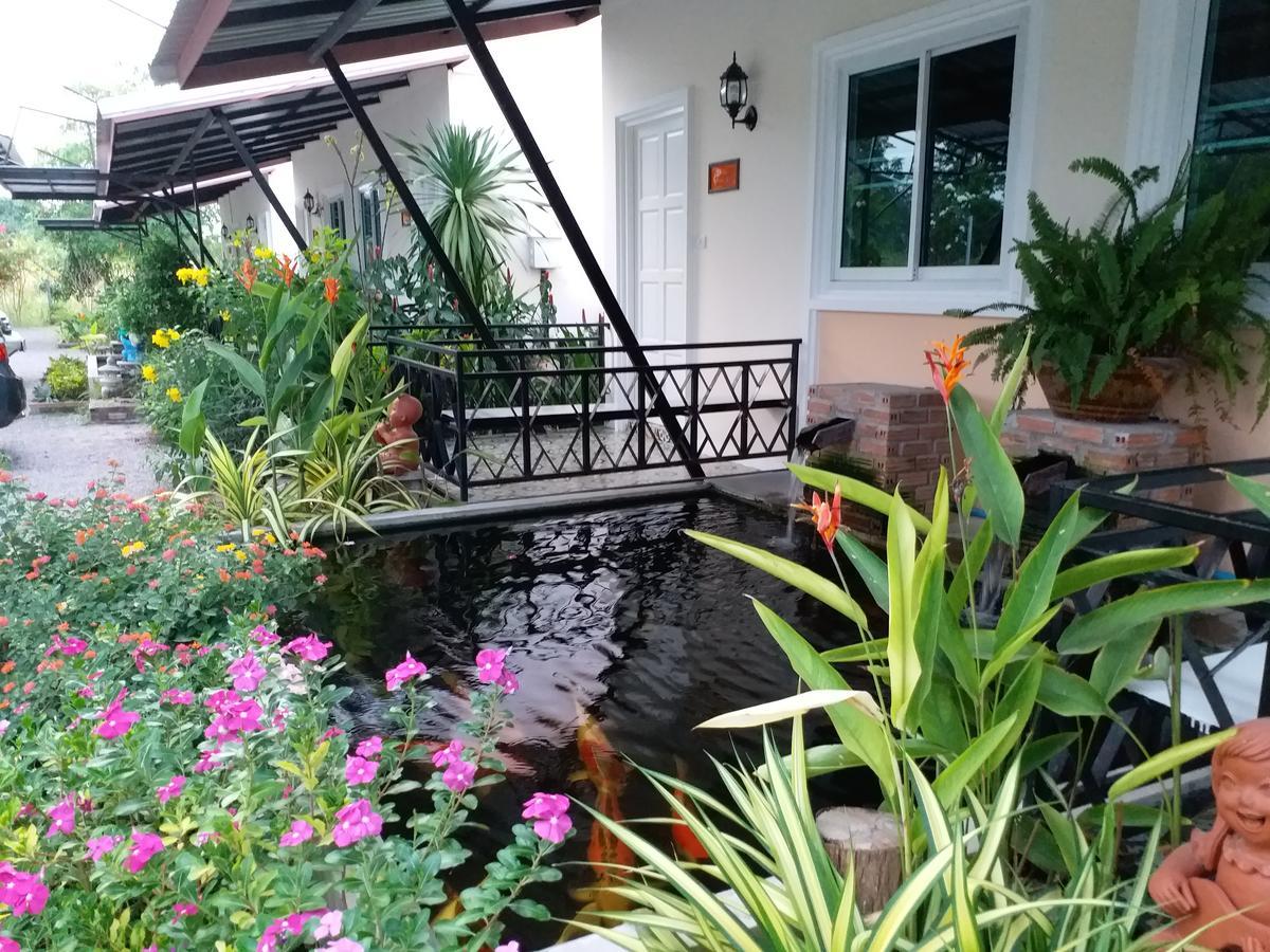 Fancy Carp Resort Ча-Ам Екстер'єр фото