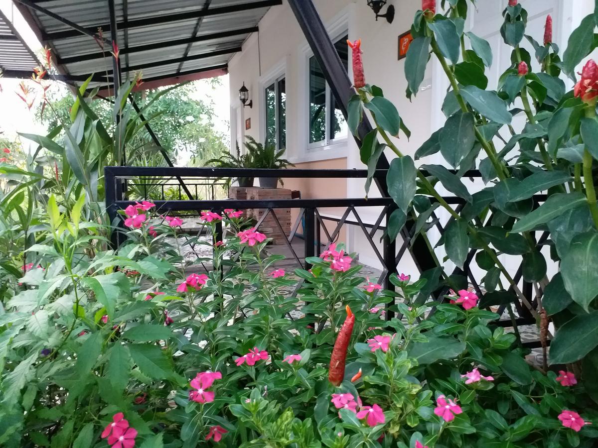 Fancy Carp Resort Ча-Ам Екстер'єр фото